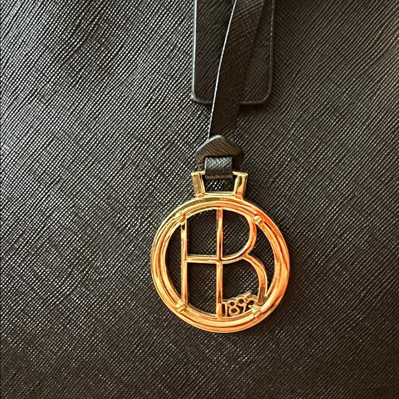 Black Henri Bendel large tote - Picture 12 of 16